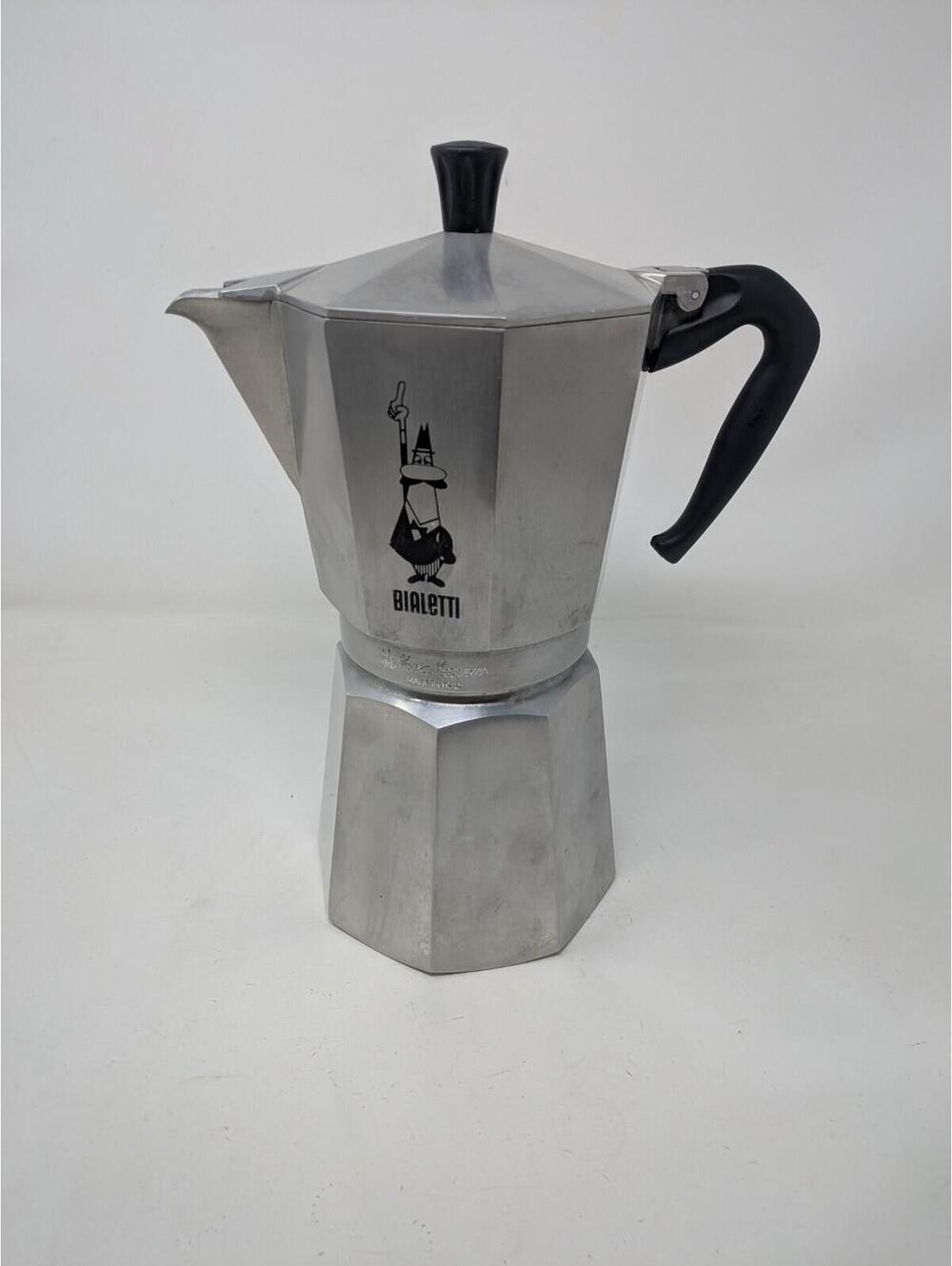 Large Bialetti Moka Pot Express 12 cups 22 Oz Lightly Used Condition